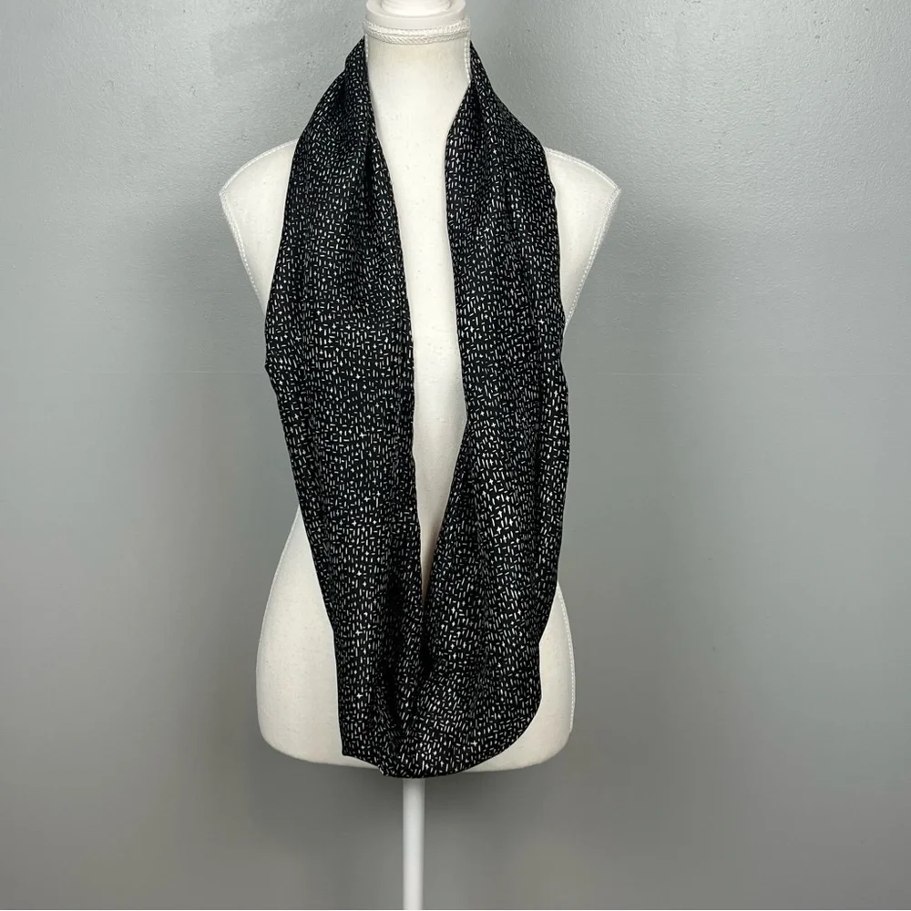 J.Jill 100% silk black & white print lightweight infinity scarf.